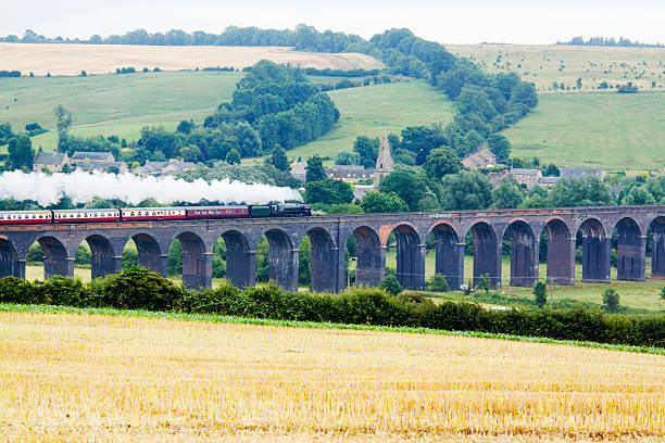 passeio de trem a vapor - northamptonshire - fotografias e filmes do acervo