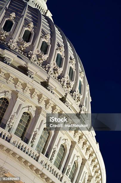 Edificio Del Capitolio Washington Dc Foto de stock y más banco de imágenes de Edificio del Capitolio - Washington DC - Edificio del Capitolio - Washington DC, Capitolio estatal, Colina