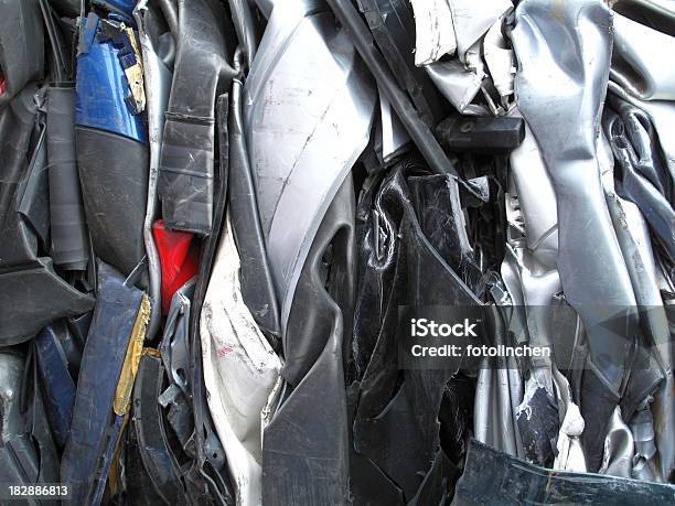 Autorecycling Stockfoto und mehr Bilder von Alt - Alt, Altmetall, Ausrüstung und Geräte