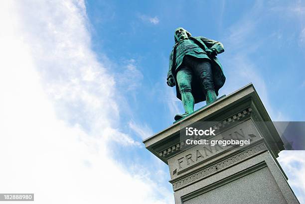 Statue Of Benjamin Franklin At Lincoln Park In Chicago Il Stock Photo - Download Image Now