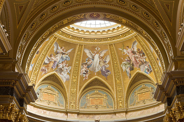 istock Dome of St. Stephen Basilica in Budapest, Hungary 182889360