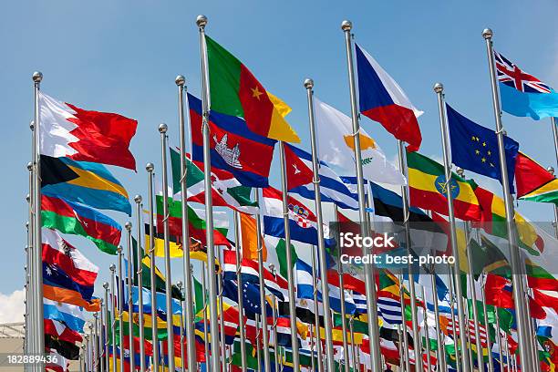 Flags Stockfoto und mehr Bilder von Nationalflagge - Nationalflagge, Diplomatie, Kambodscha
