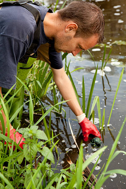 istock Taking samples of the soil and  water, environmental research. 182891578