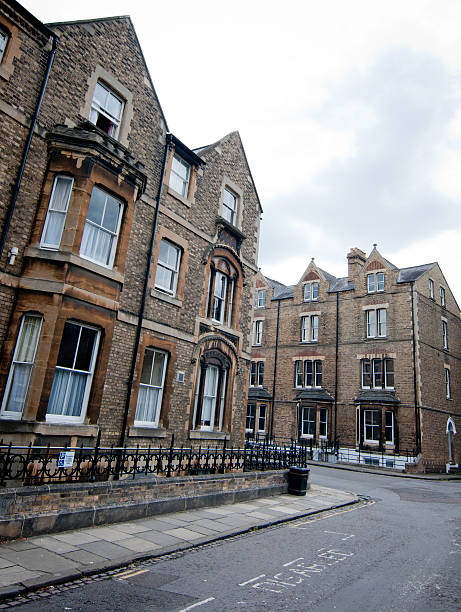 istock Typical Oxford city street 182891769