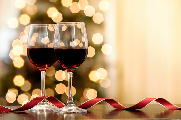 christmas wine - wine christmas stockfoto's en -beelden