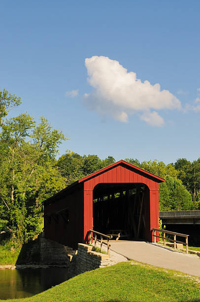 Cataract Falls State Park Indiana Historic Red Covered Bridge Please click my private lightbox links below for more images like this -- Thanks!Cataract Falls Indiana Covered Bridge over Mill Creek. indiana covered bridge stock pictures, royalty-free photos & images