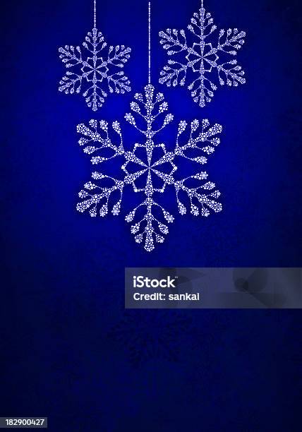 Fundo De Natal Azul - Fotografias de stock e mais imagens de A nevar - A nevar, Azul, Bola de Árvore de Natal