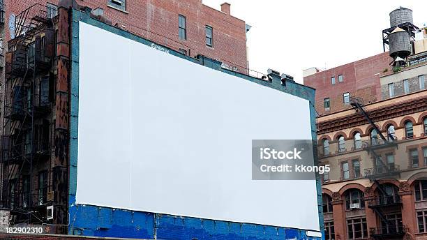 Pubblicità Billboard Spazio A Manhattan New York - Fotografie stock e altre immagini di Tabellone - Tabellone, New York - Città, New York - Stato