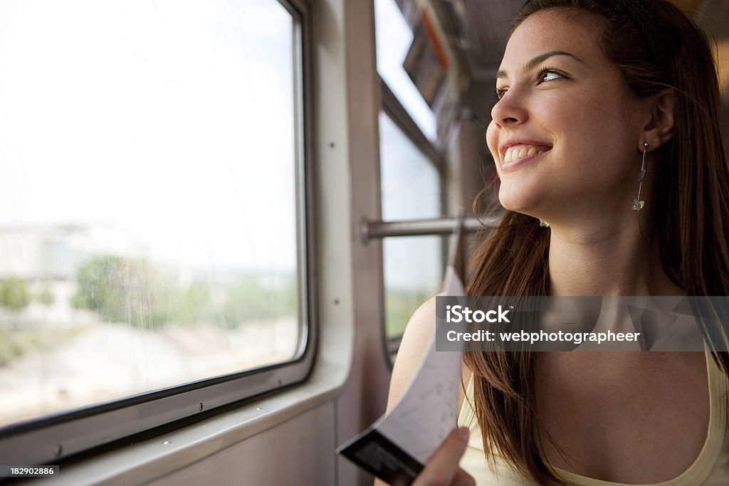 Glückliche Frau - Lizenzfrei Fenster Stock-Foto