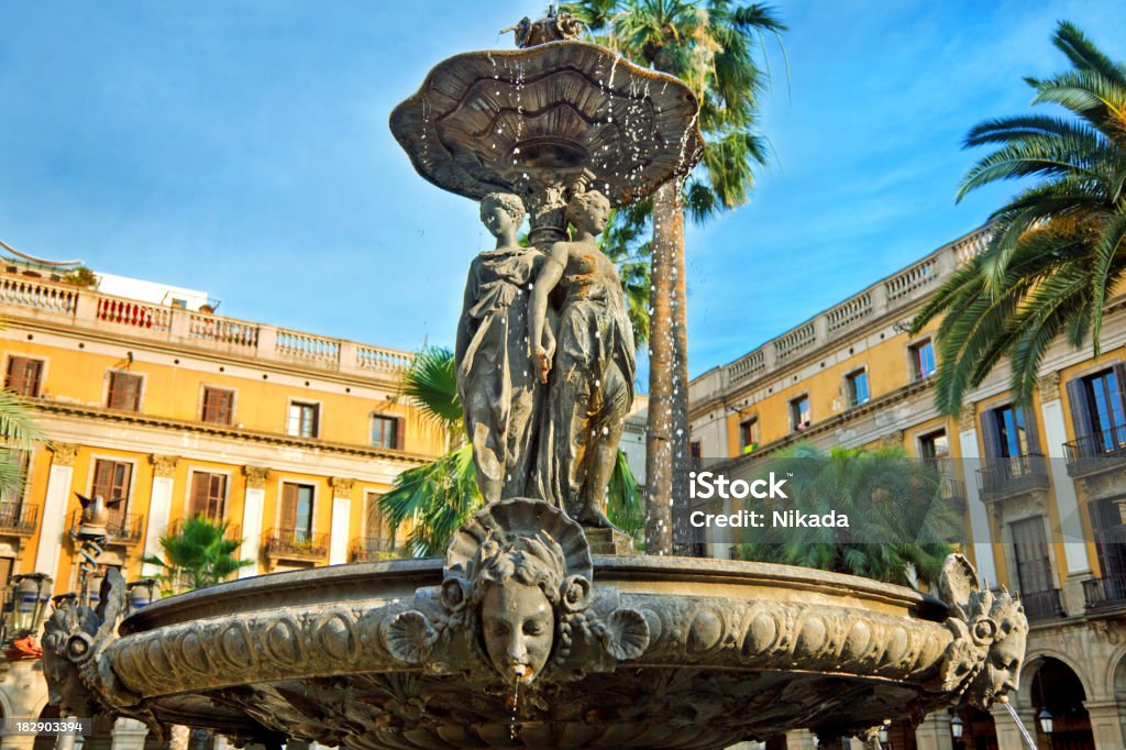 Placa Real, Barcelona - Lizenzfrei Antonio Gaudi Stock-Foto