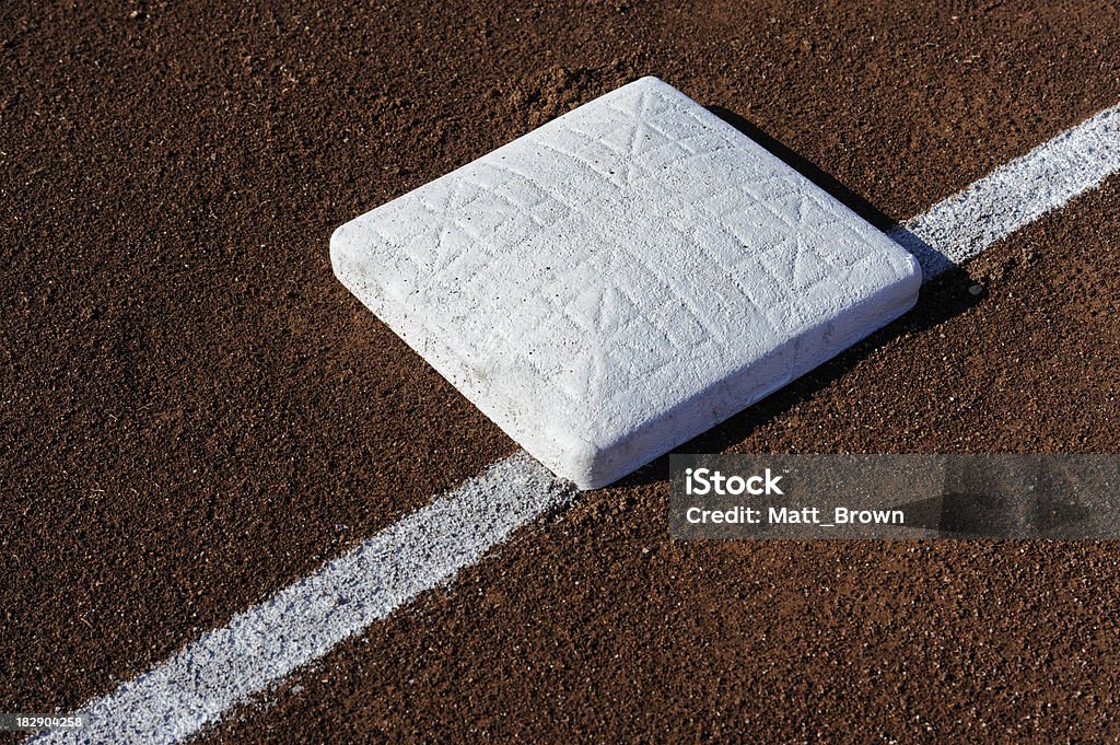 Base de beisebol - Foto de stock de Base - Equipamento esportivo royalty-free