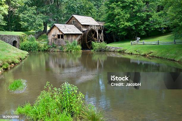 Mabry Mill Foto de stock y más banco de imágenes de Agua - Agua, Aire libre, Appalachia