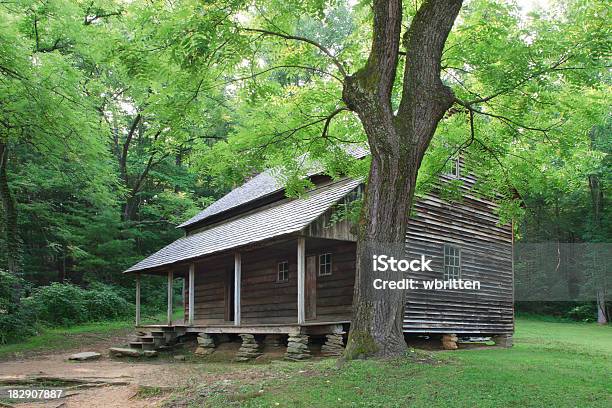 파이어니어 객실을 Smoky Mountains 0명에 대한 스톡 사진 및 기타 이미지 - 0명, 건축, 경관