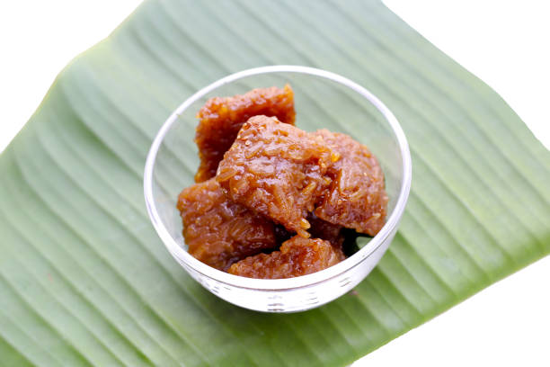 istock Sticky rice in palm sugar (Thai Dessert) 1829087854