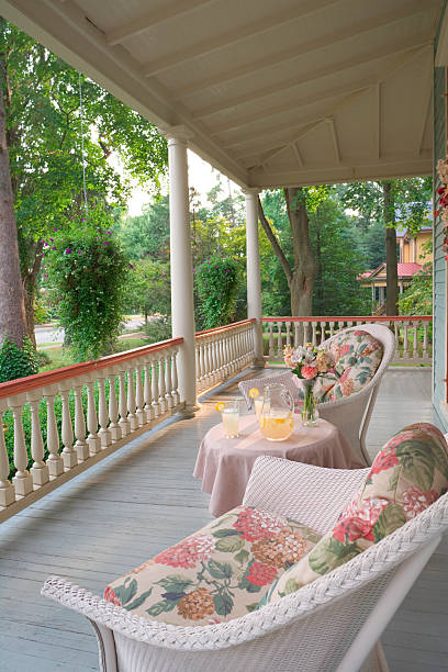 istock Summertime Victorian Porch 182913670