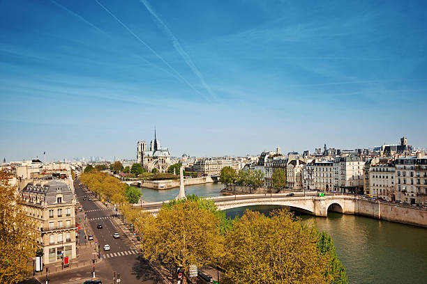 istock Paris, France 182914303