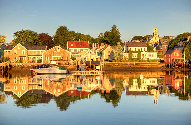 istock Portsmouth, New Hampshire Waterfront 182914942