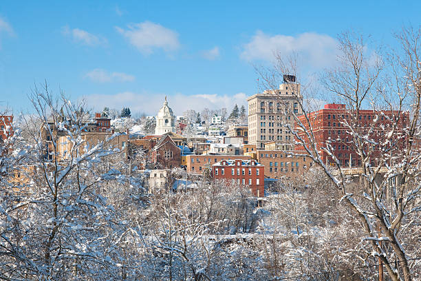 istock Fairmont, West Virginia in winter 182915188