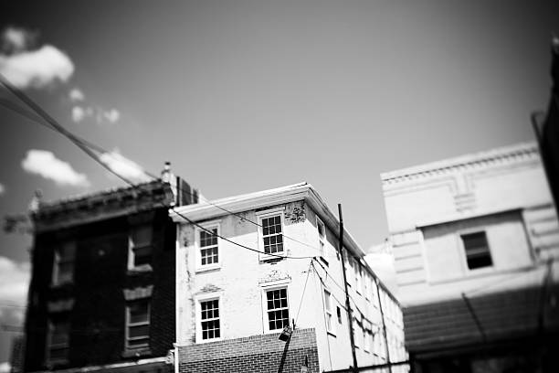 istock Philadelphia row homes 182916674