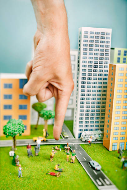 istock Big hand  in the city 182917065