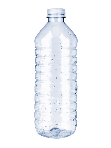 Botella de agua de plástico photo
