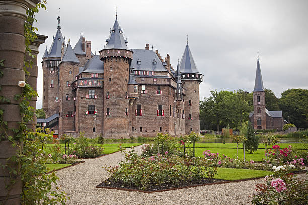 istock Castle De Haar in the Netherlands # 3 XXXL 182917956