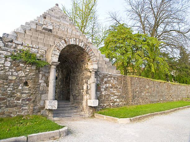 istock Roman wall in Ljubljana 182917976