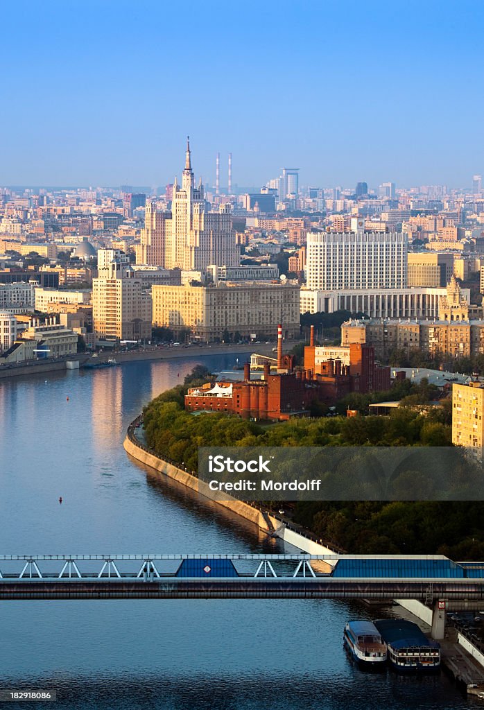 Московский городской пейзаж. Bird's eye с - Стоковые фото Большой город роялти-фри