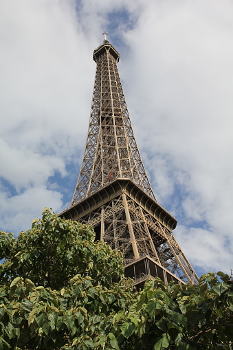 Paris 12
