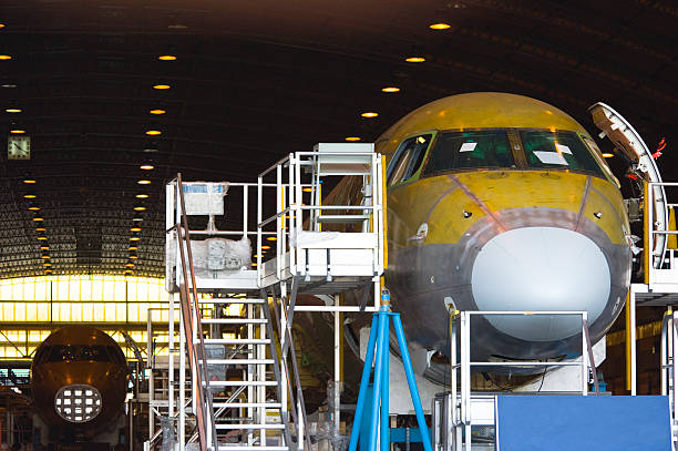비행기 산업 - aerospace industry production line industry airplane factory 뉴스 사진 이미지