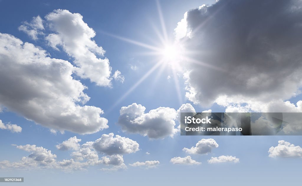 Cielo. Sol en las nubes. - Foto de stock de Aire libre libre de derechos