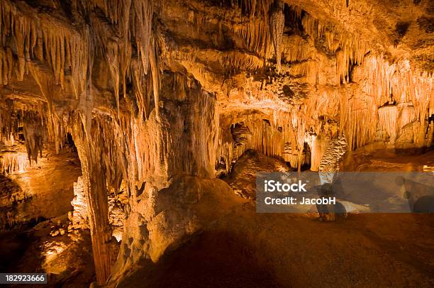 Luray Caverns - Fotografie stock e altre immagini di Luray Caverns - Luray Caverns, Calcare, Catena montuosa del Blue Ridge