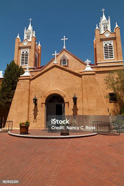 サンフェリペの教会new Mexico アルバカーキ - アメリカ南西部のストックフォトや画像を多数ご用意 - アメリカ南西部, アルバカーキー, カトリック