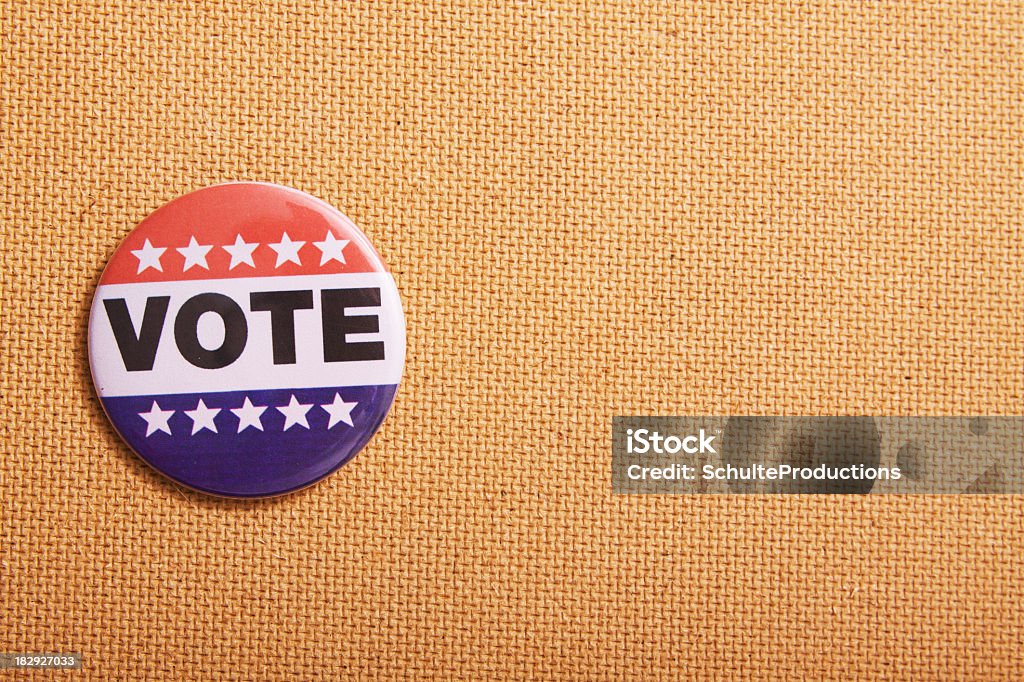 Votação Pin no quadro de avisos - Foto de stock de Bandeira royalty-free
