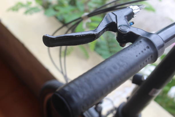 istock Dusty bicycle brakes and shifting. 1829311042