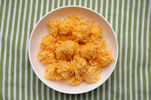 Thai crispy flossy sweet Eggs floss (Foi Thong Krob)