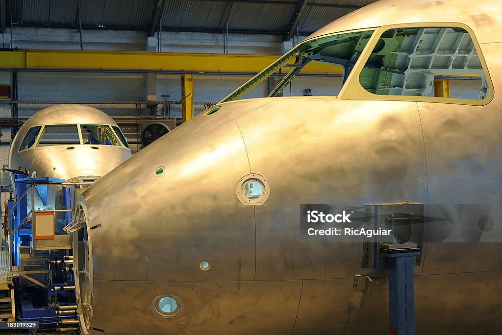 항공 산업에서 - 로열티 프리 비행기 제작 공장 스톡 사진