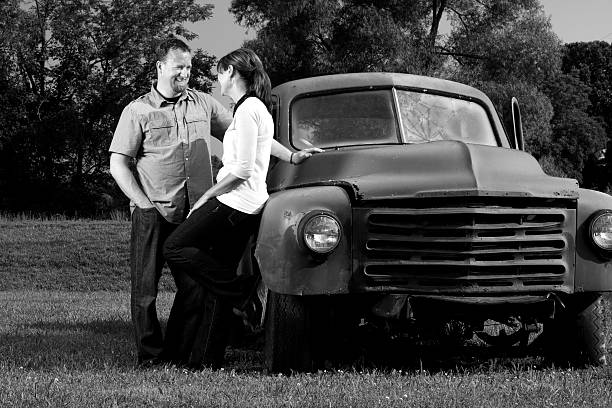 istock Dating Couple - Black and White Version 183019572