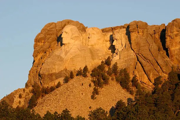 Photo of Mount Rushmore at Sunrise