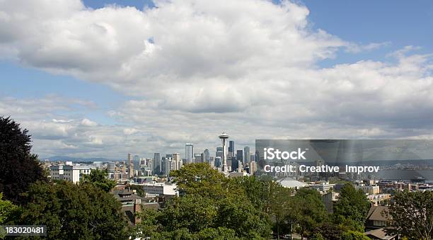 Cidade De Seattle Washington Skyline - Fotografias de stock e mais imagens de Baía de Elliott - Baía de Elliott, Cidade, Columbia Center