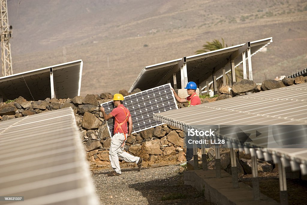Modifica dei pannelli - Foto stock royalty-free di Impianto di energia solare
