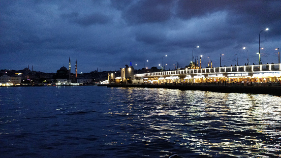 istanbul suleymaniye mosque at night
