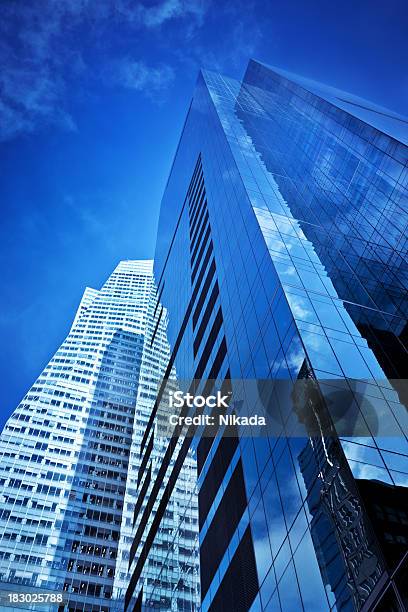 Biznes Towers - zdjęcia stockowe i więcej obrazów Architektura - Architektura, Bankowość, Bez ludzi