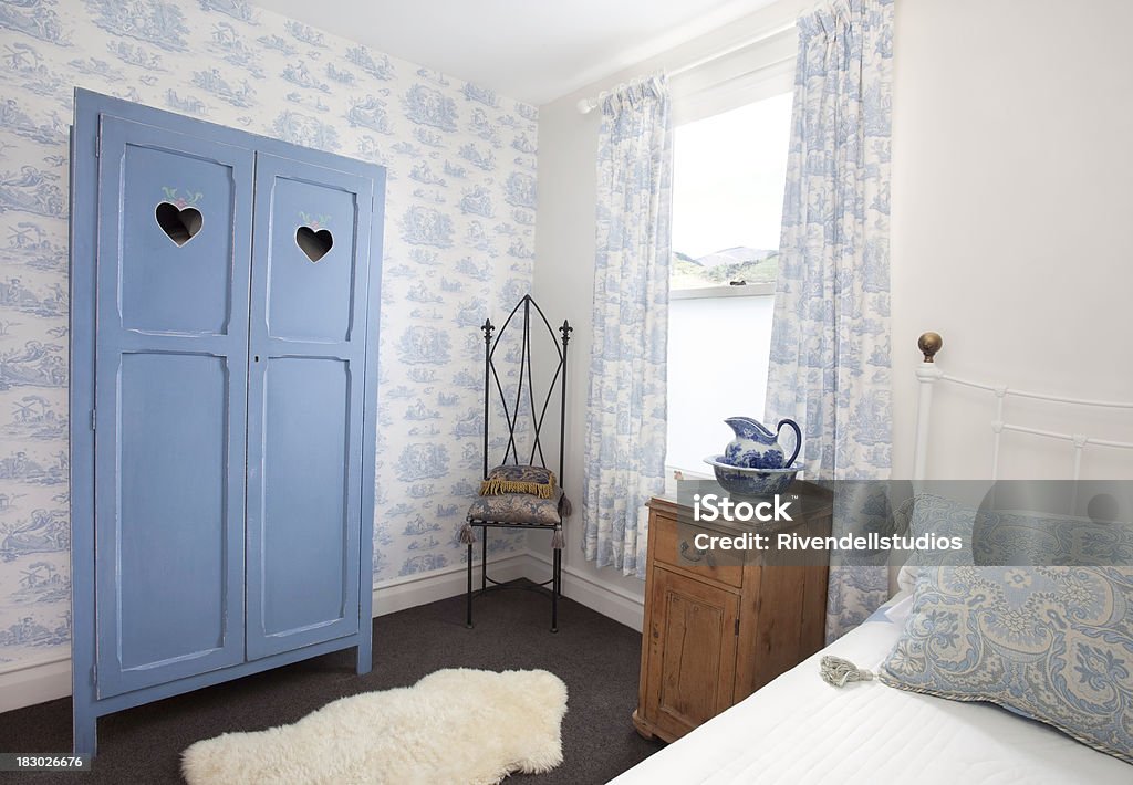 Cottage Schlafzimmer - Lizenzfrei Toile-de-Jouy Stock-Foto