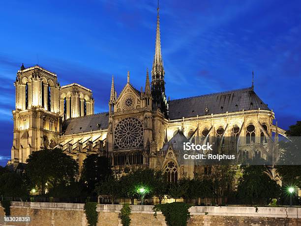 France Paris Notre Dame Twilight Time Summer Shore View Stock Photo - Download Image Now