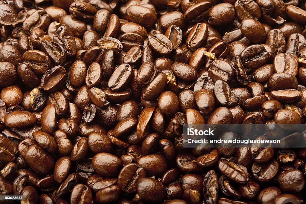 Nahaufnahme Schuss von gerösteten Kaffeebohnen - Lizenzfrei Braun Stock-Foto