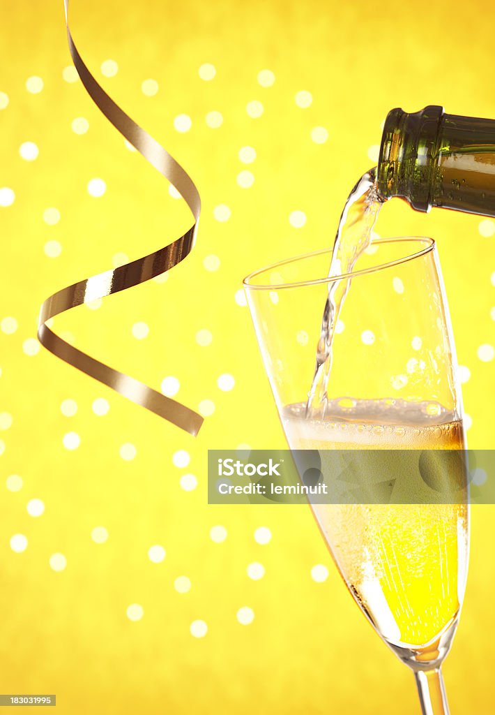 Champagne e celebrazione - Foto stock royalty-free di Alchol