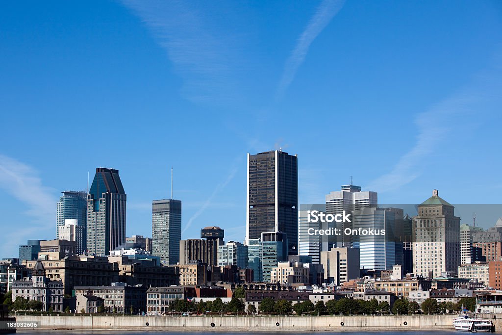 Paisaje de la ciudad de Montreal, en verano - Foto de stock de Aire libre libre de derechos