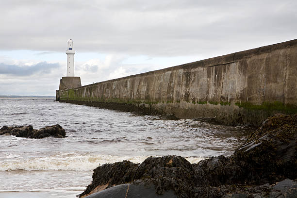 istock Aberdeen harbour entrance 183032709