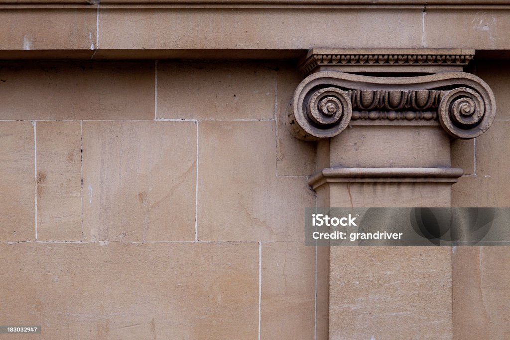 Ionico pilastro, del Muro di pietra - Foto stock royalty-free di Architettura